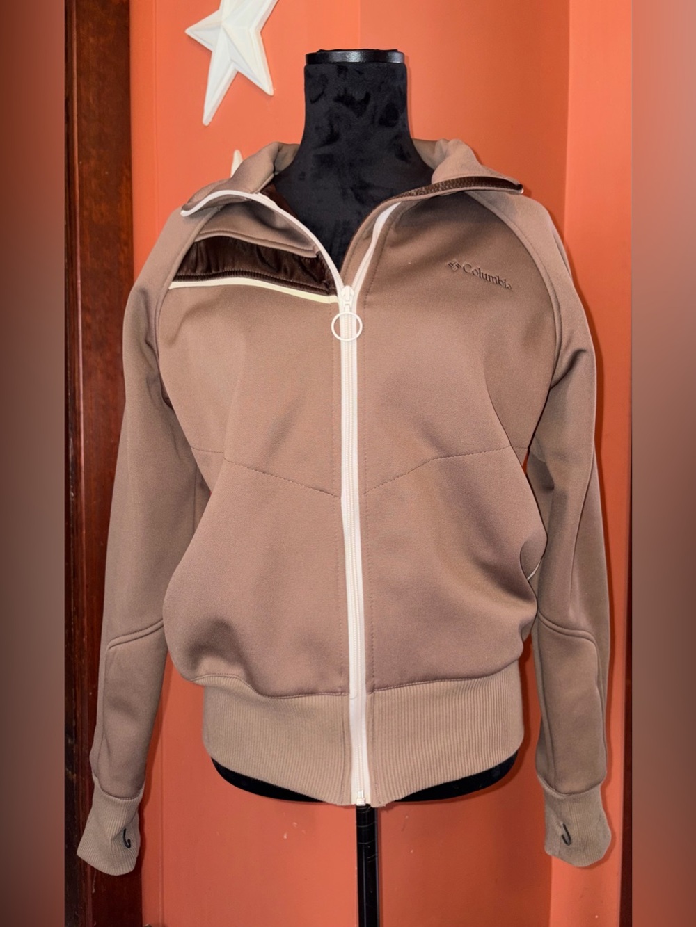 Columbia Interchange Taupe and White Zip Jacket